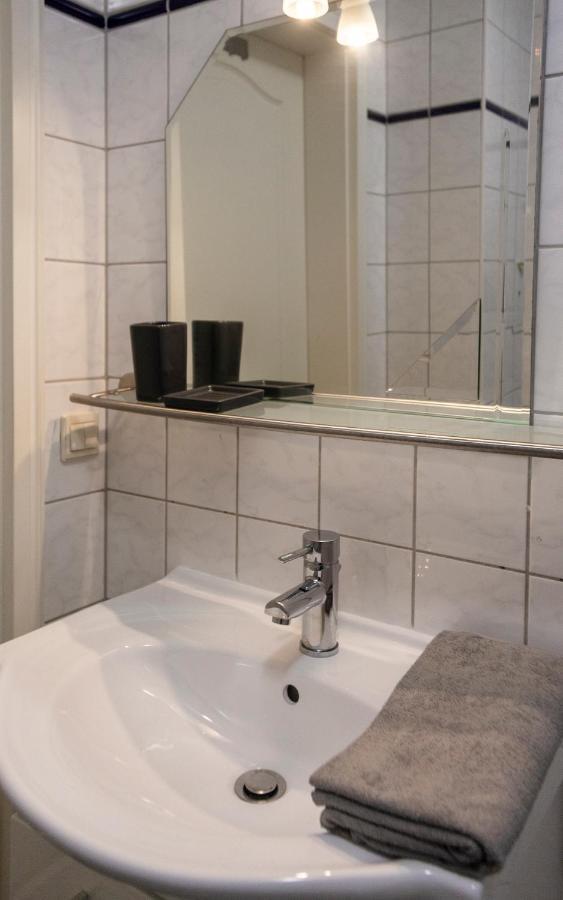 Apartment Ferienwohnung Blumenstadt Ерфурт Екстериор снимка