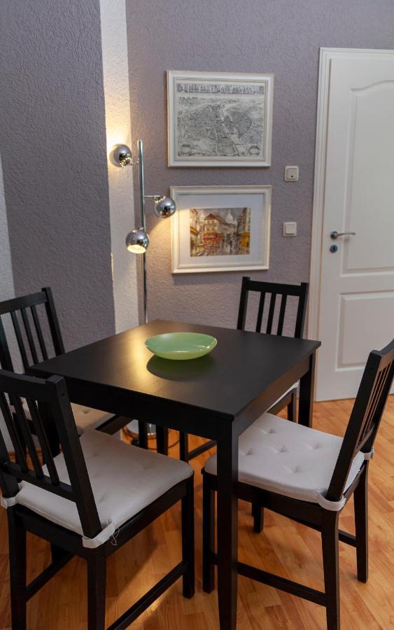 Apartment Ferienwohnung Blumenstadt Ерфурт Екстериор снимка